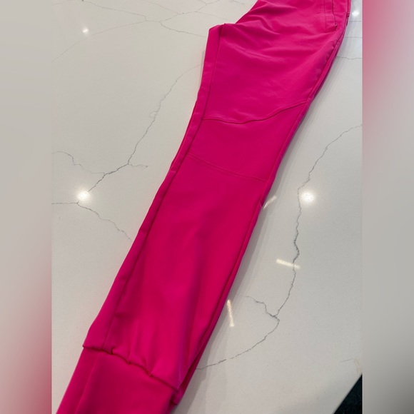 Buffbunny Jasmine Jogger - Picture 2 of 11